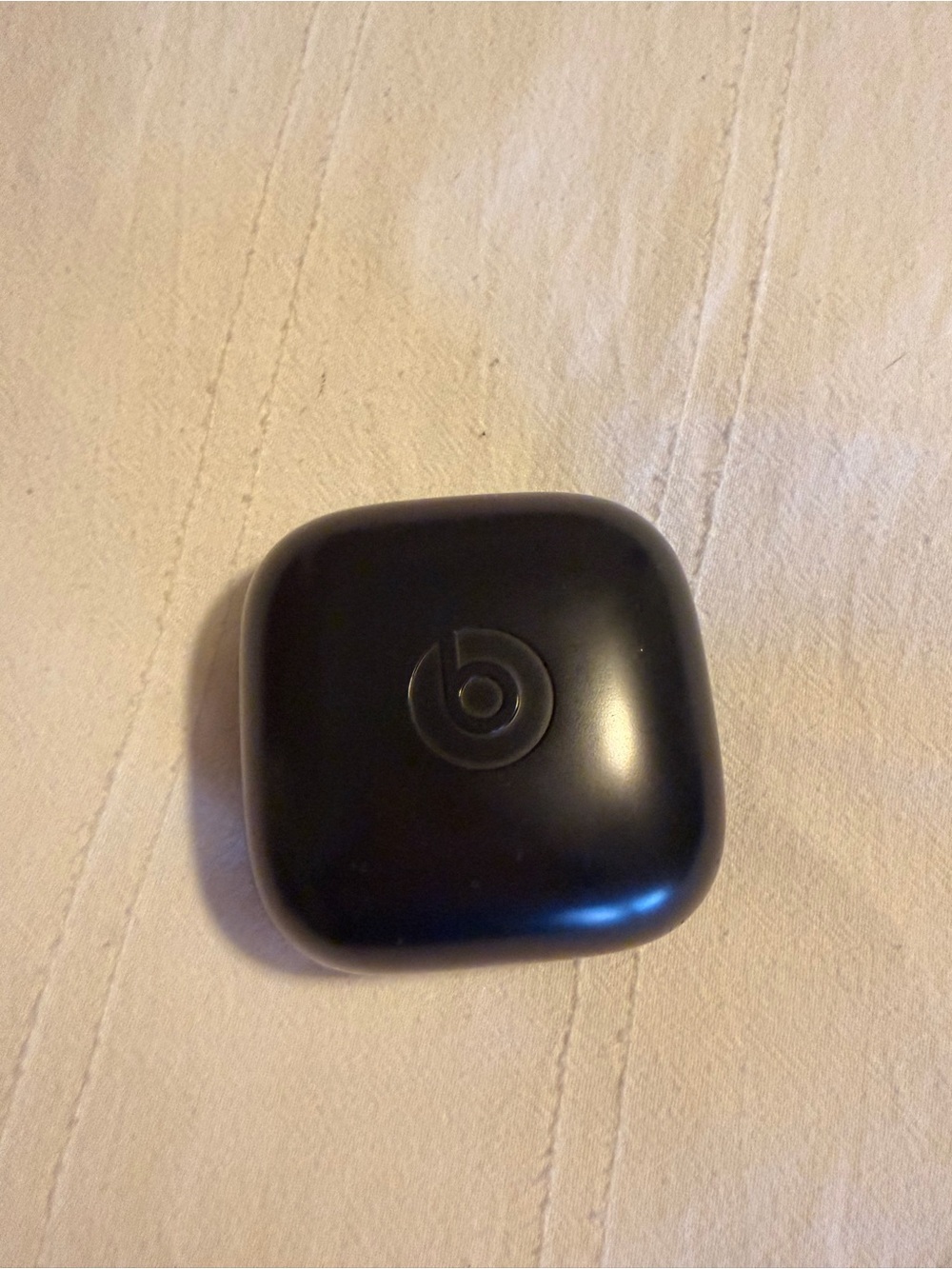 Beats by Dre Black Charging Case
